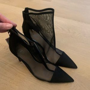 NWT Zara Mesh Booties